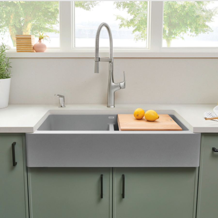 527409 - 33" Vintera Double Bowl Apron-Front Farmhouse Sink - Soft White