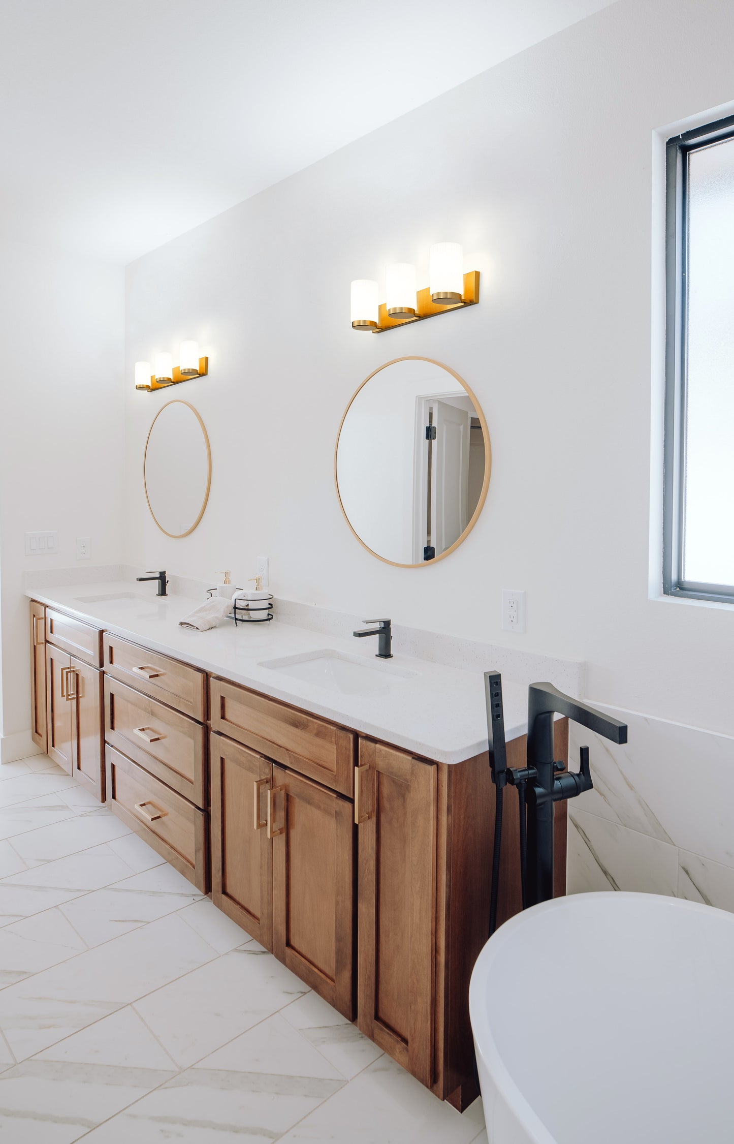746-3V-LG - Burk 3 Light 22" Vanity - Luxe Gold