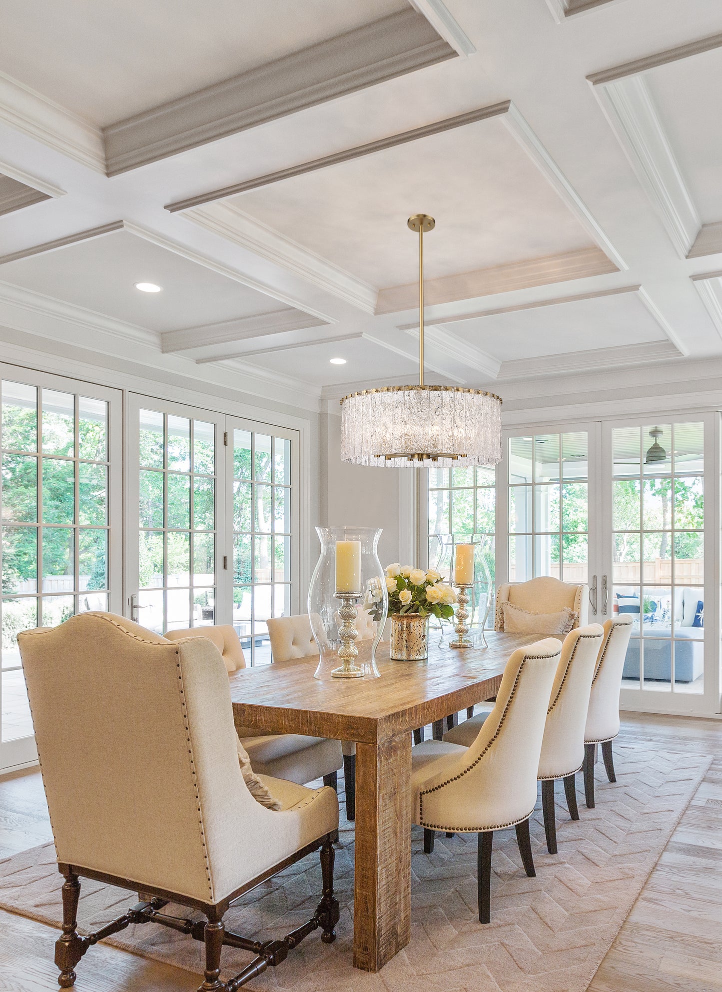 1943P26-MGLD - Glacier 10 Light 27" Chandelier - Modern Gold