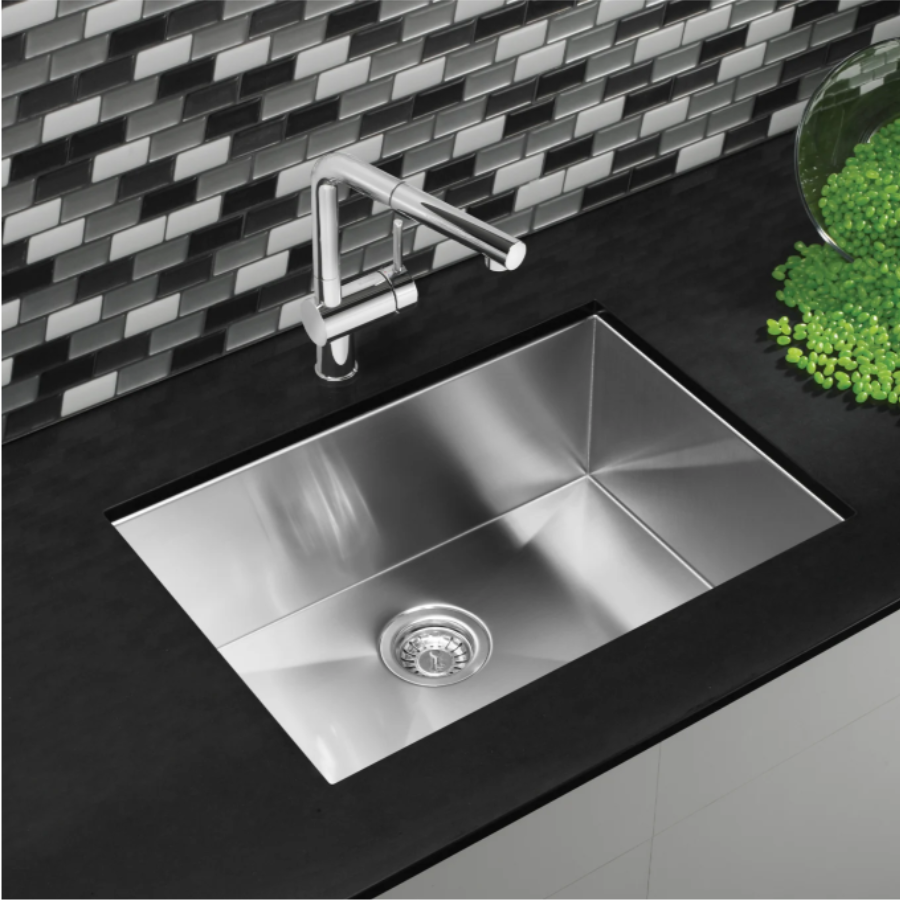 443051 - Quatrus R15 25" Single Bowl Undermount Stainless Steel Kitchen Sink