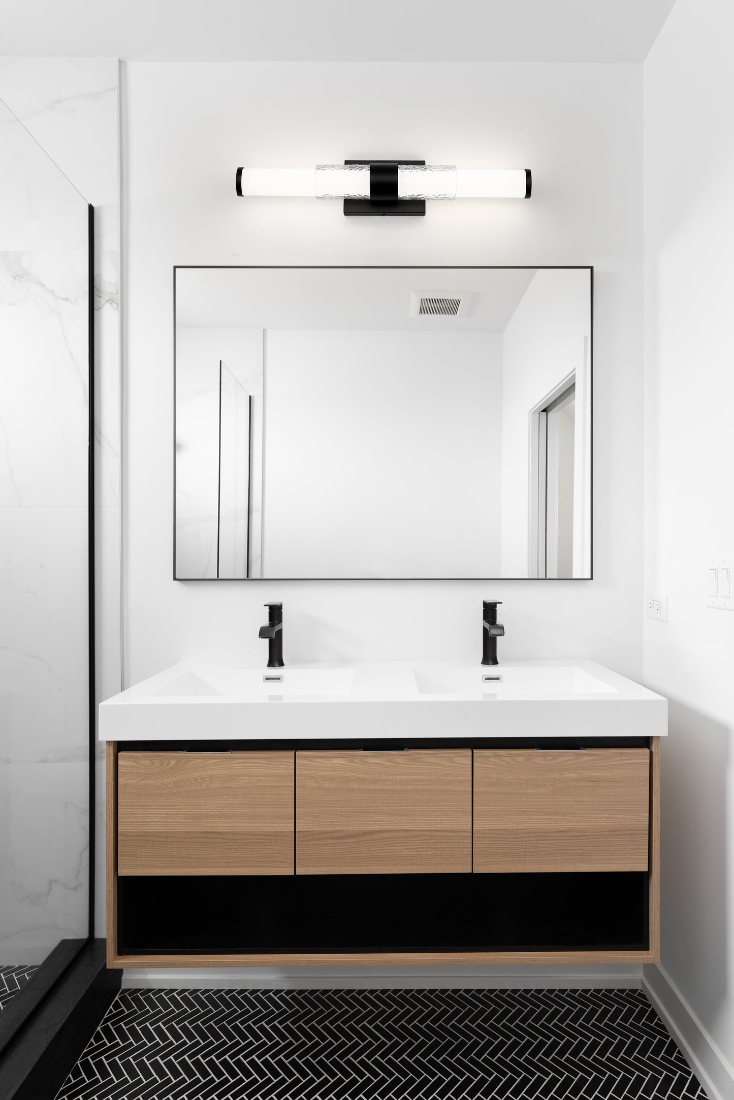 1015-25W-MB-LED - Egon 1 Light 25" Vanity - Matte Black