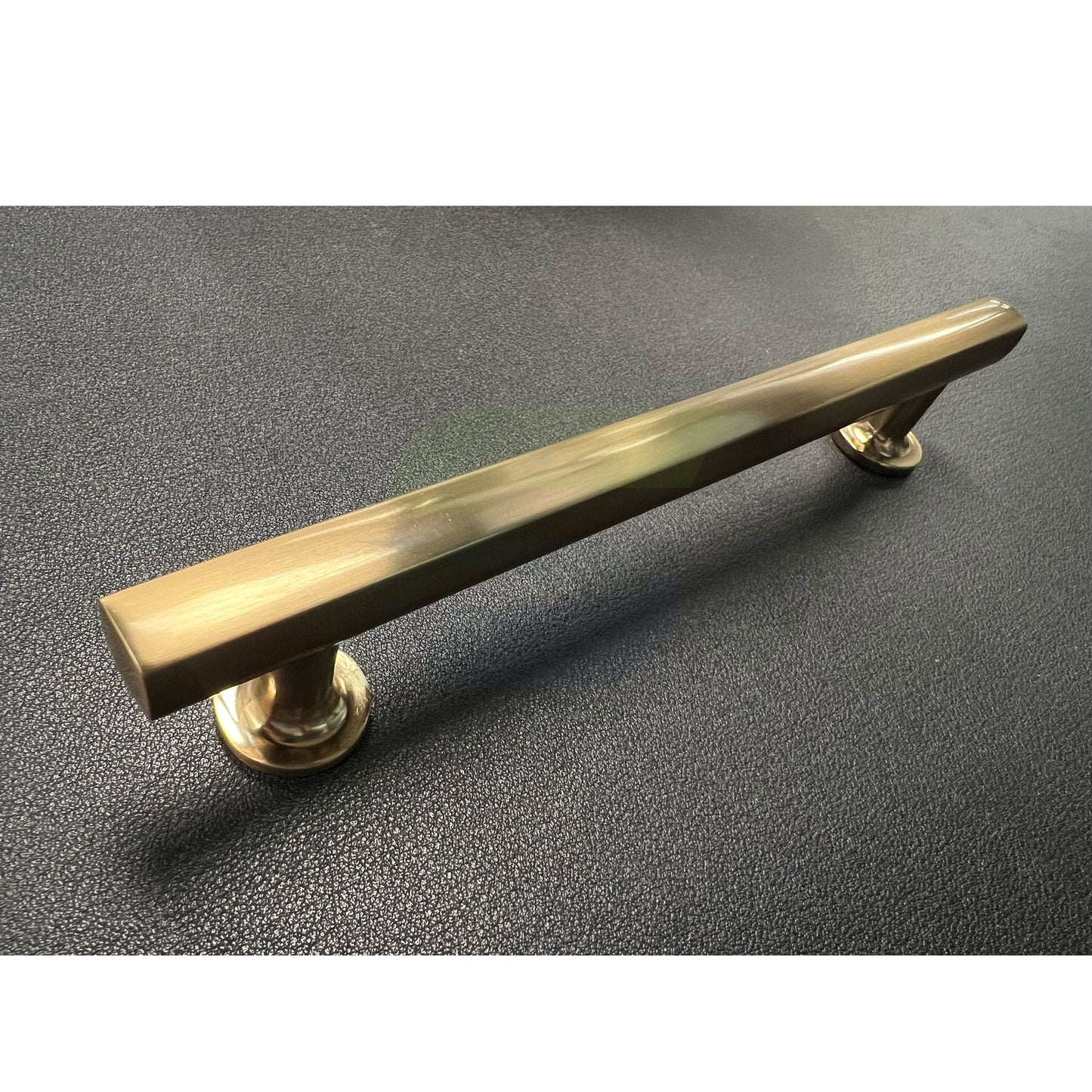 Emtek Freestone Cabinet Pull