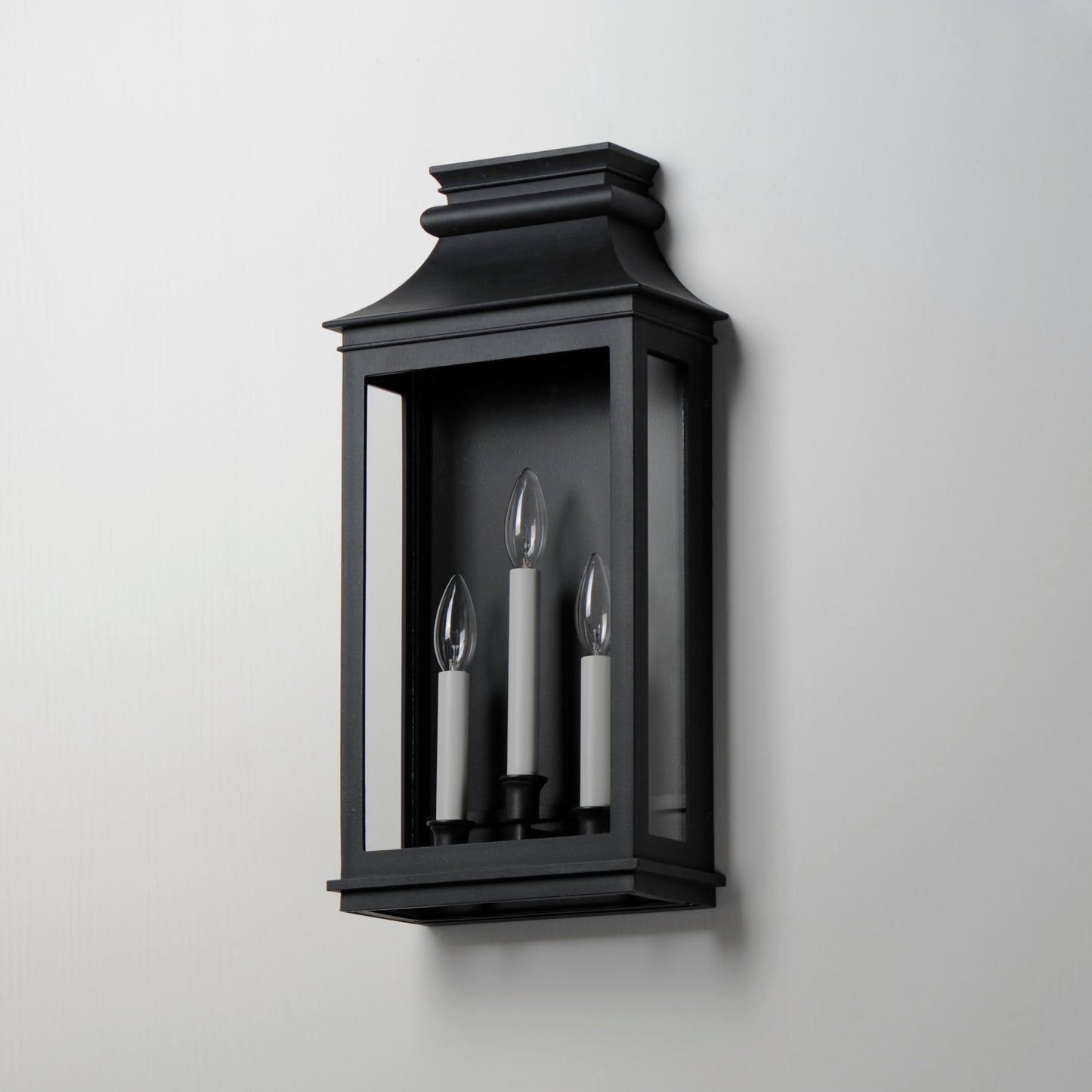 40916CLBO - Savannah VX 22" Outdoor Wall Sconce - Black Oxide