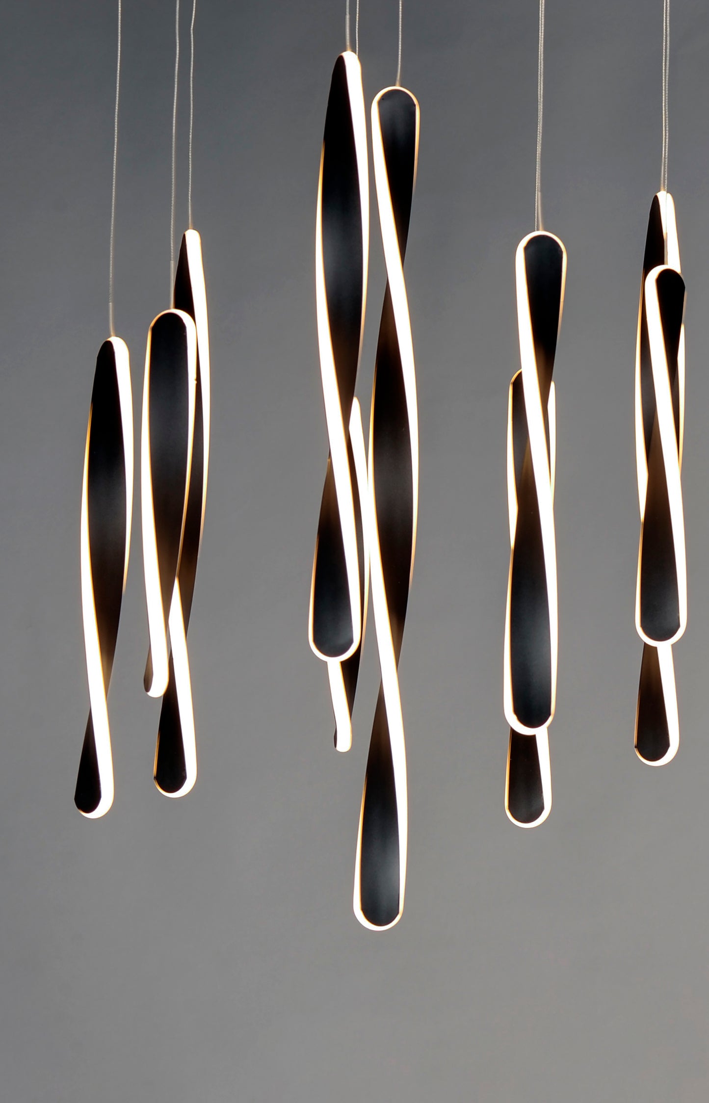 E24156-BK - 10 Light Pirouette 24" Chandelier - Black