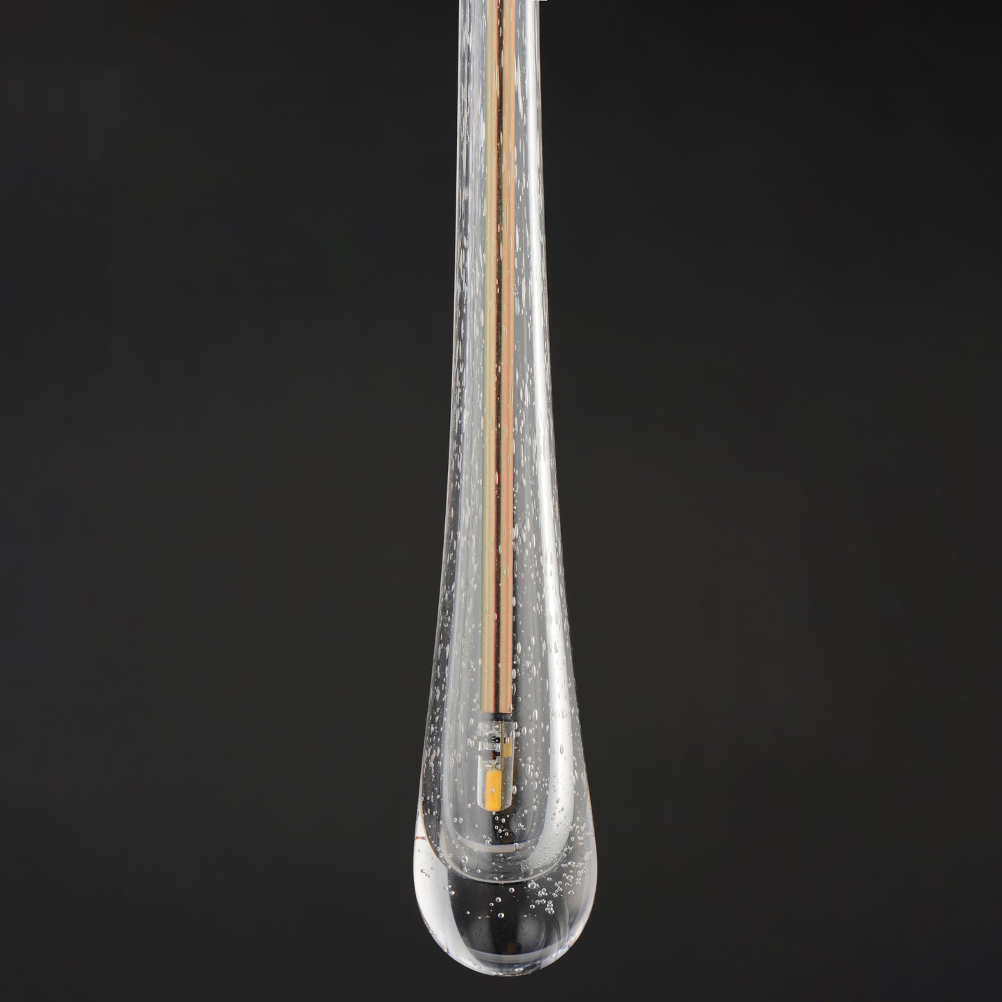 E24211-118GLD - Stillo 18" Pendant - Gold