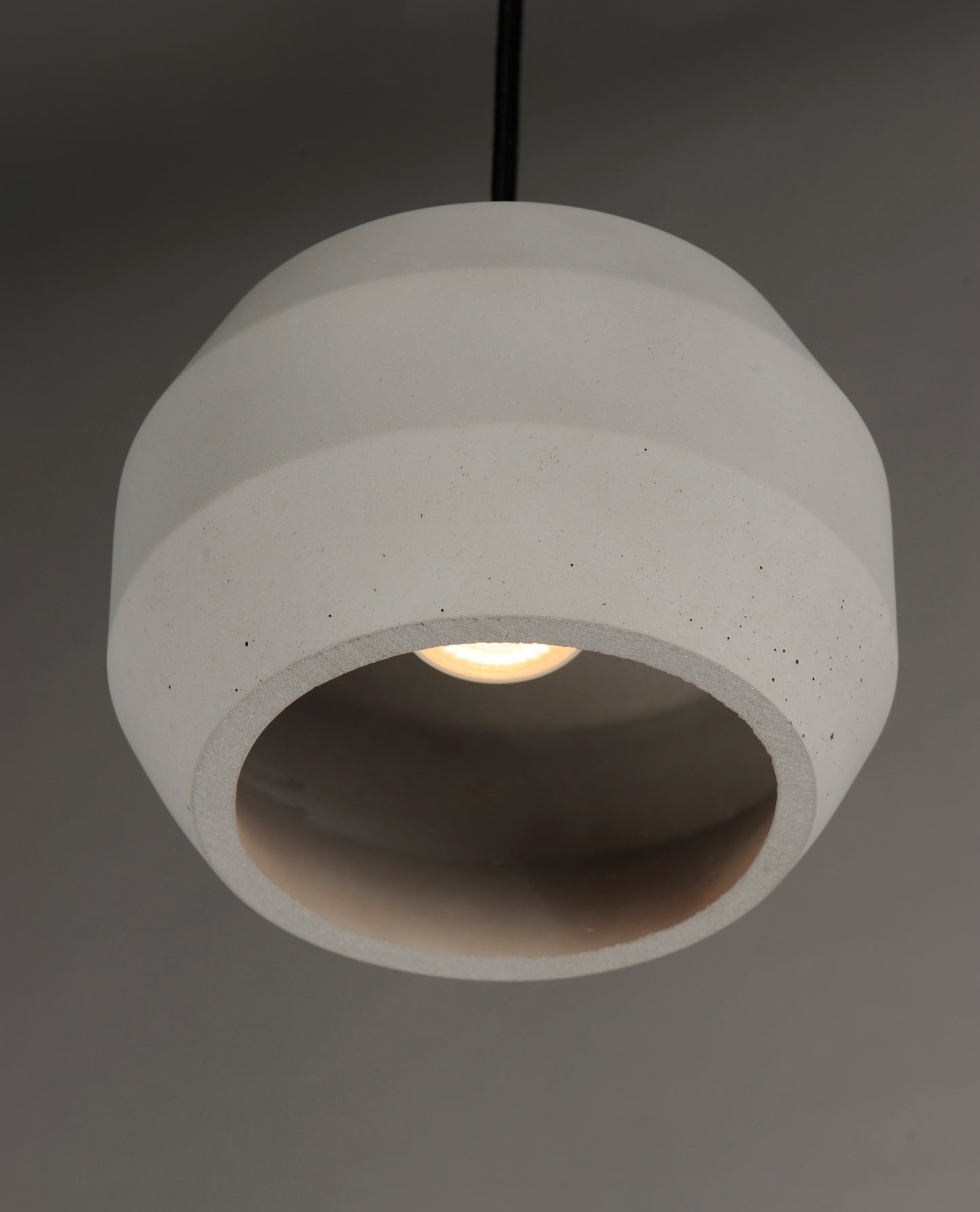 E25035-GY - Hive 7.75" Pendant - Gray