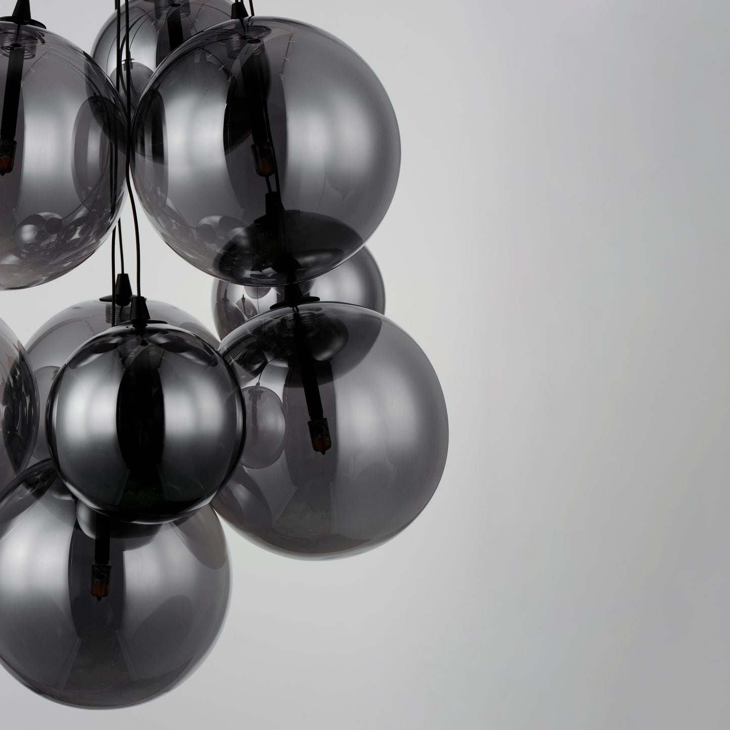 E25087-142BK - 9 Light Burst 20" Chandelier - Black