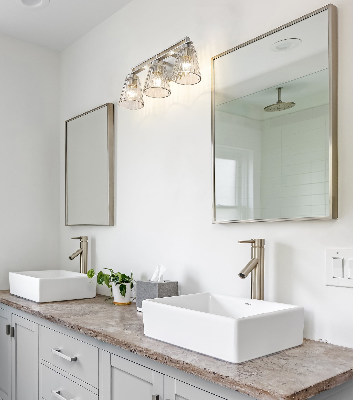 823-3V-BN - Lyna 3 Light 22" Vanity - Brushed Nickel
