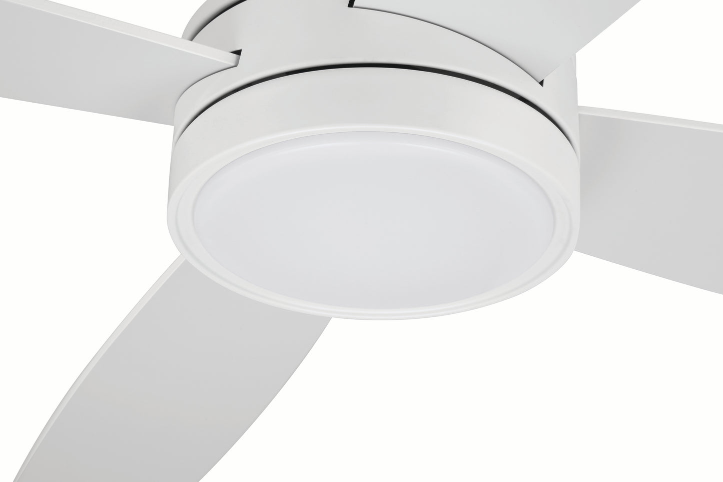 DMC52W4 - DeMarco 52" 4-blade Ceiling Fan Indoor/Outdoor Damp Rated 52" 4 Blade Indoor Outdoor Ceiling Fan with Light Kit - White