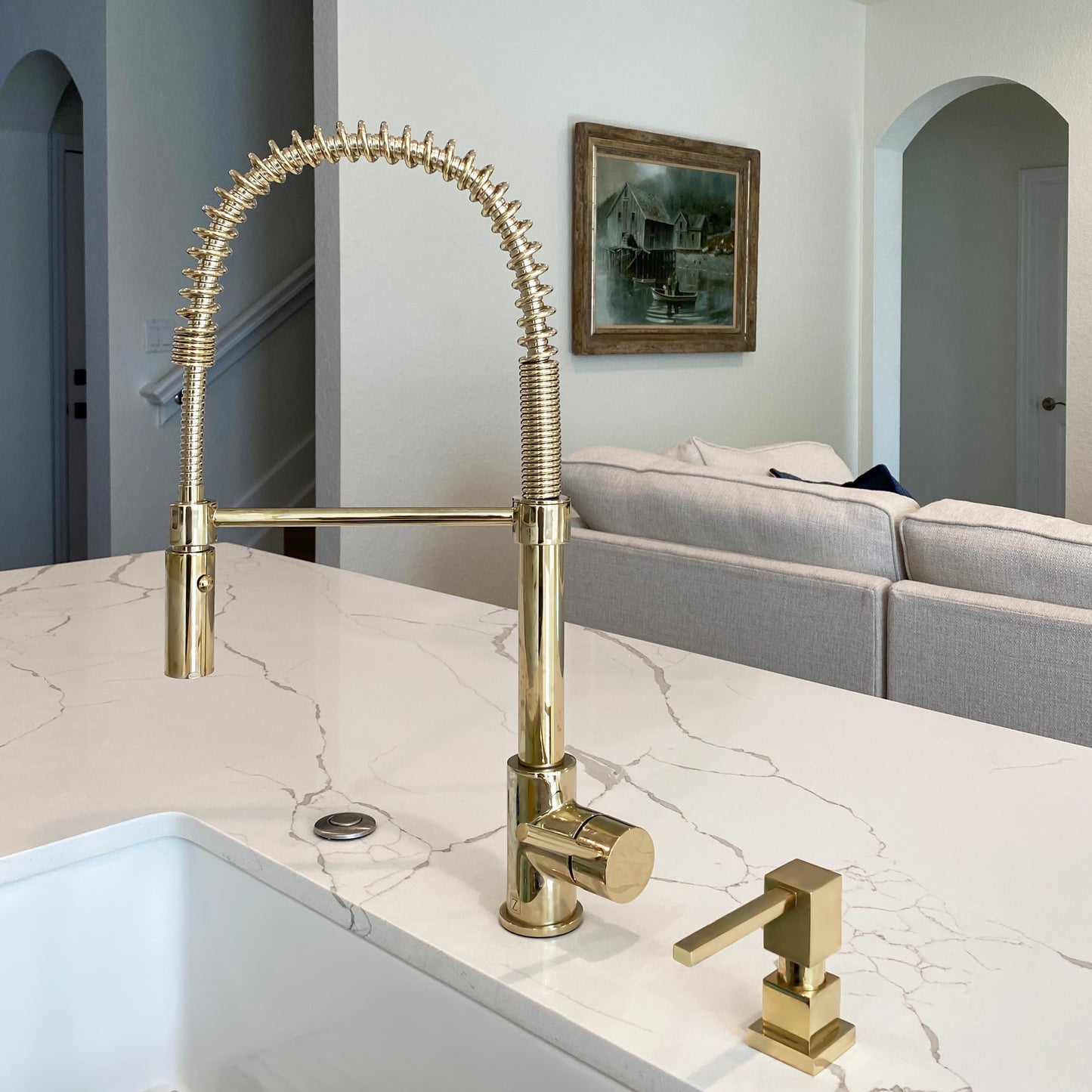 SRA-KF-PG - Sierra Kitchen Faucet in Polished Gold