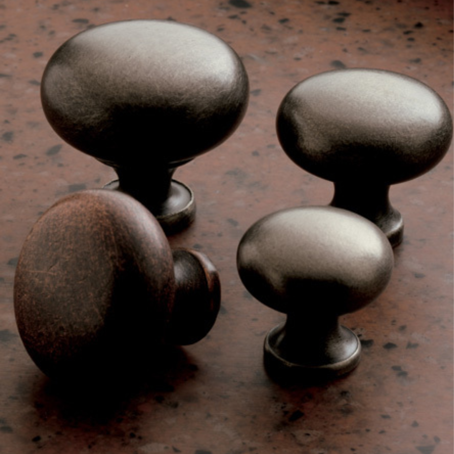 4704112 - 1" - Classic Knob - Venetian Bronze