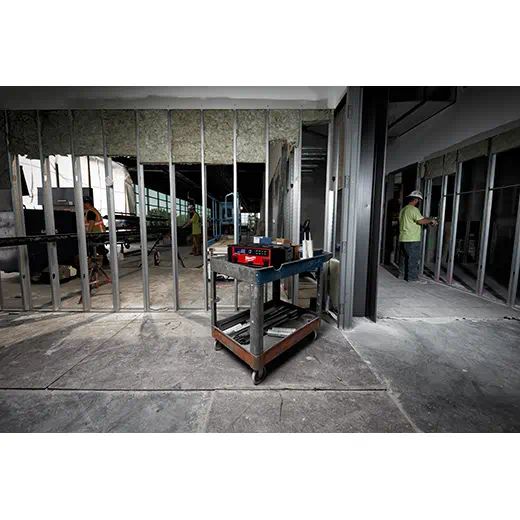 2950-20  - M18 PACKOUT Radio + Charger