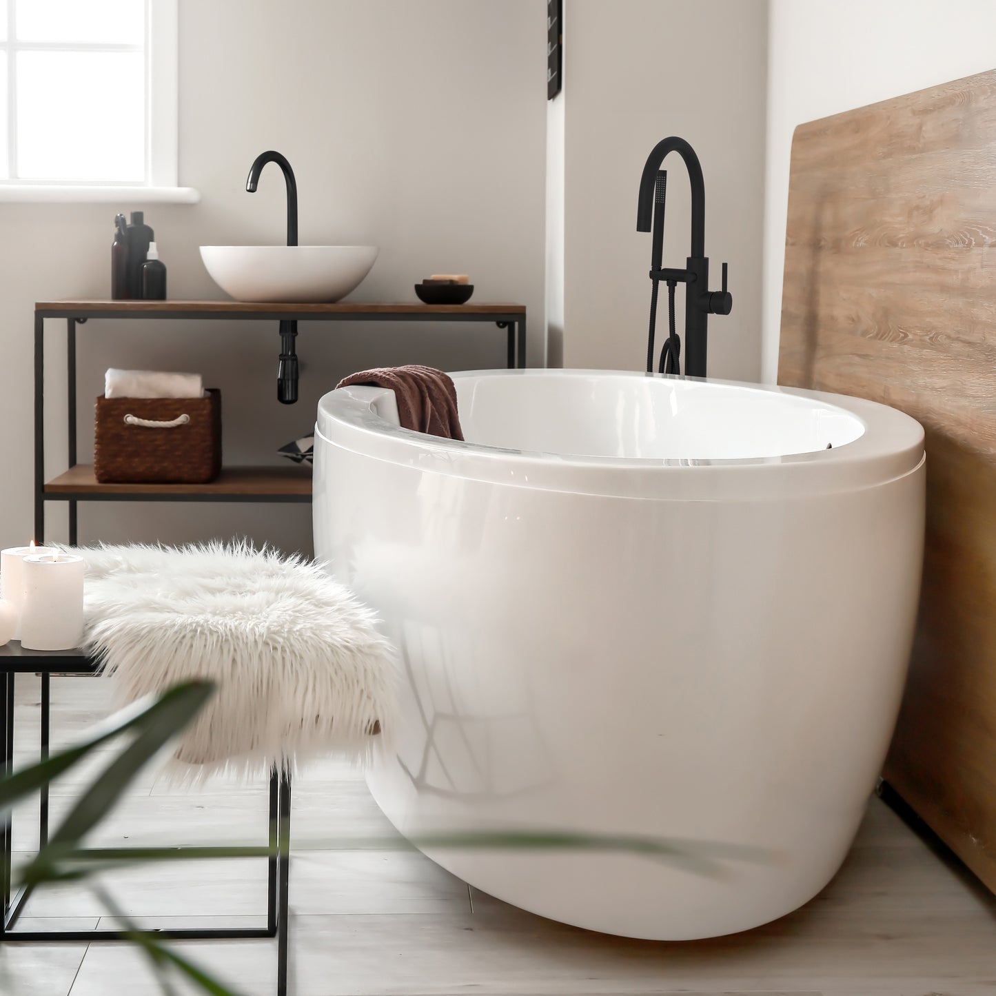 EMBY-BTF-MB - Autograph Edition Emerald Bay Bath Tub Filler in Matte Black
