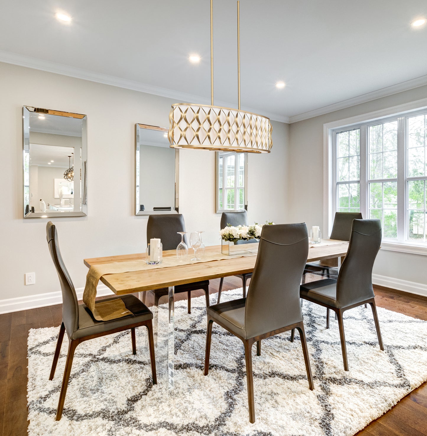 1948-42L-MGLD - Harden 10 Light Linear 43" Chandelier - Modern Gold