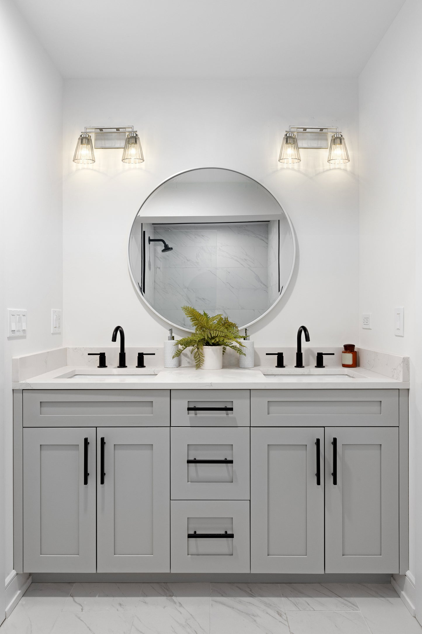 823-2V-BN - Lyna 2 Light 16" Vanity - Brushed Nickel