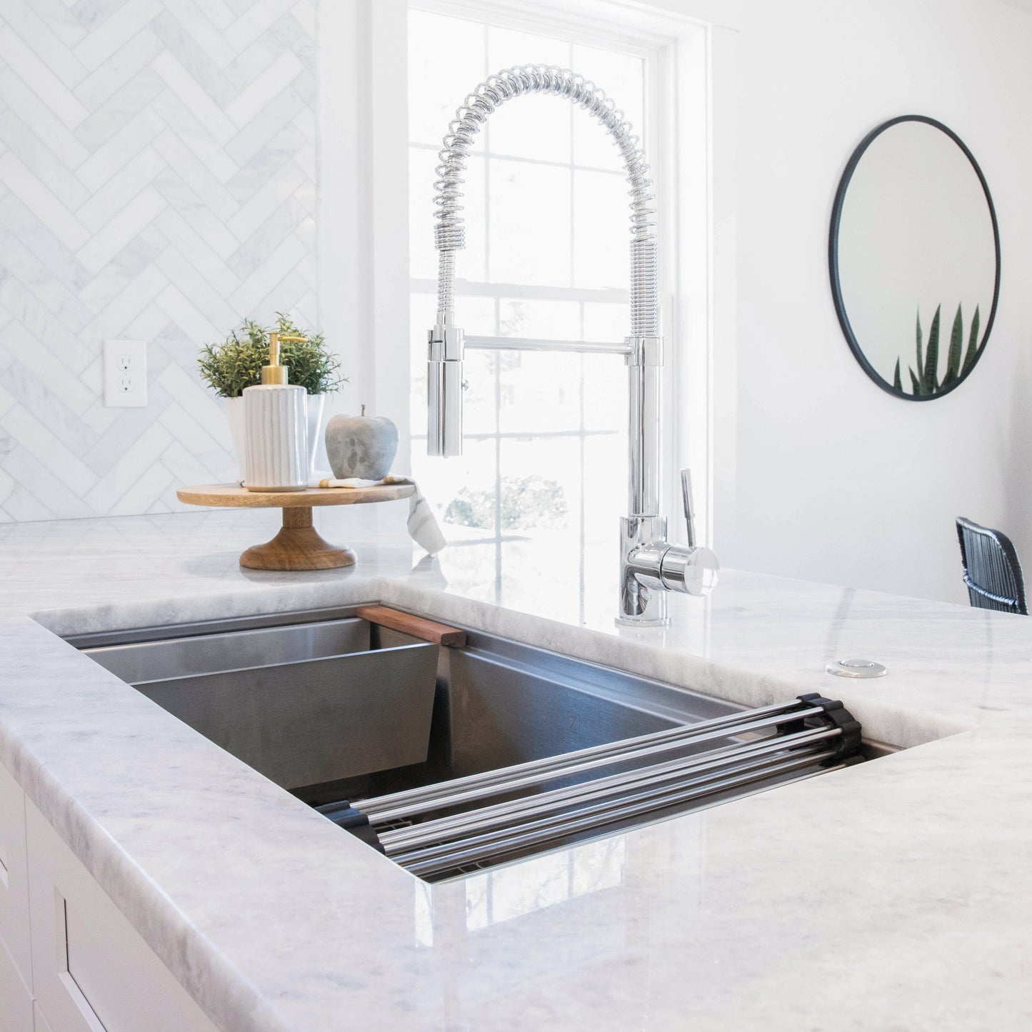SRA-KF-CH - Sierra Kitchen Faucet in Chrome