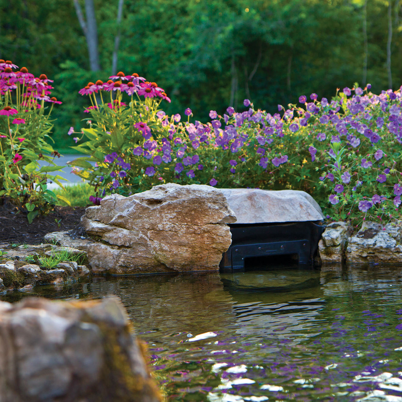 PS7000 - Pond Skimmer with 9" Weir - 7,000 GPH