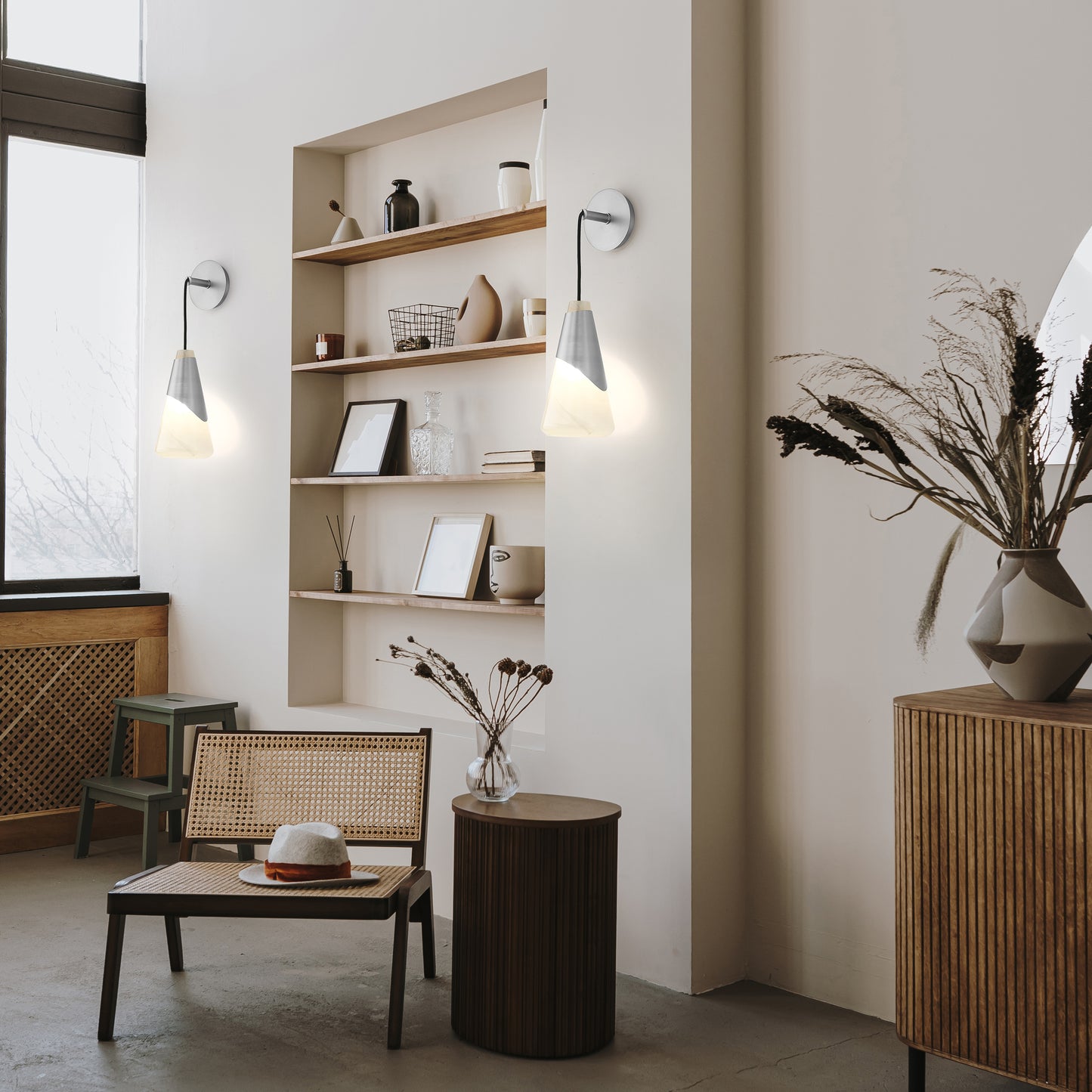 828-1S-BN - Aimie 1 Light Wall 20" Sconce - Brushed Nickel