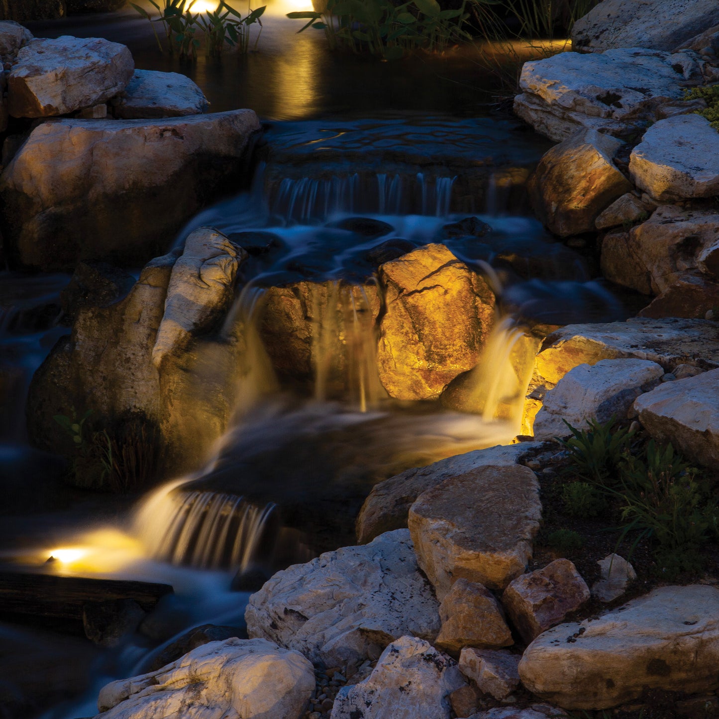 WWCS4 - Warm White Compact Spotlight - 4 watt