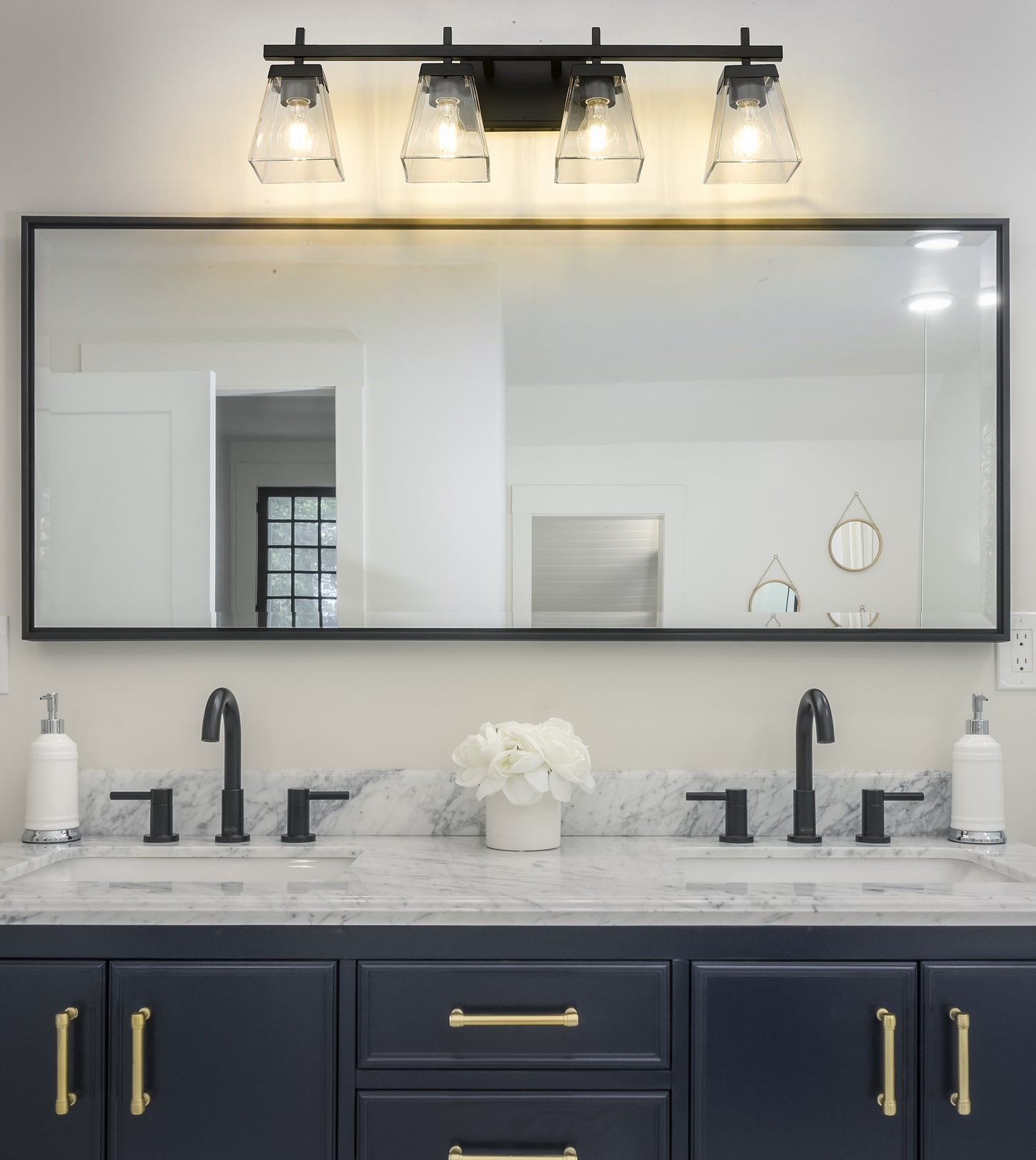 819-4V-MB - Lauren 4 Light 30" Vanity - Matte Black