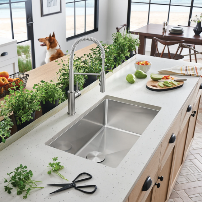 524754 - Quatrus R15 25" Single Bowl Undermount Stainless Steel Kitchen Sink