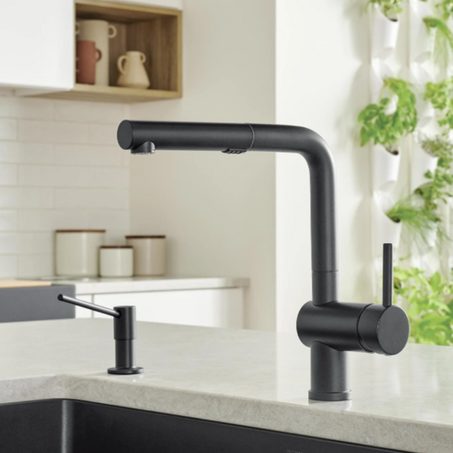 526368 - Linus Low Arc Pull-Out Dual-Spray Kitchen Faucet - Café