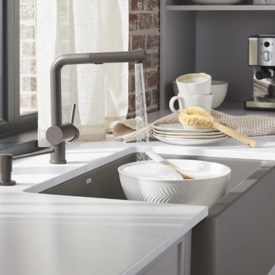 443269 - Linus Low Arc Pull-Out Dual-Spray Kitchen Faucet - Satin Dark Steel