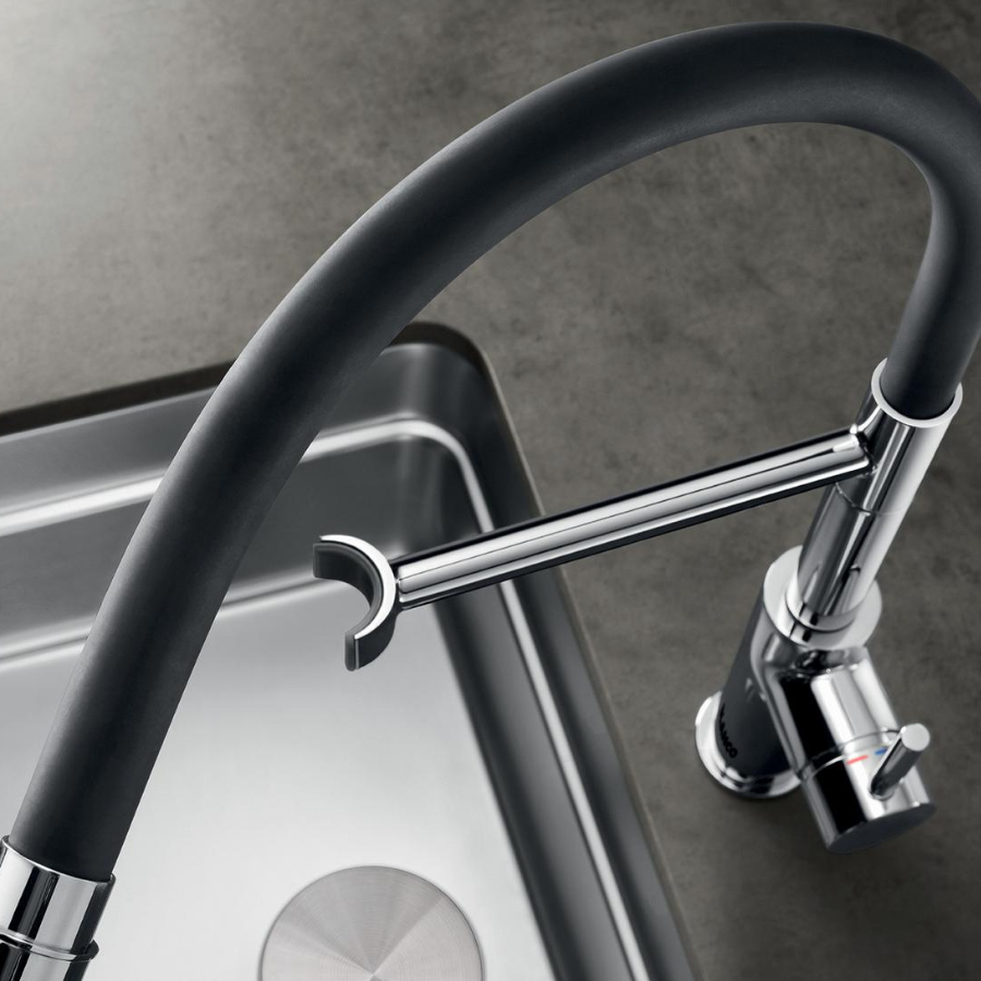 443026 - Catris Flexo Semi-Pro Pull-Down Dual-Spray Kitchen Faucet - Matte Black
