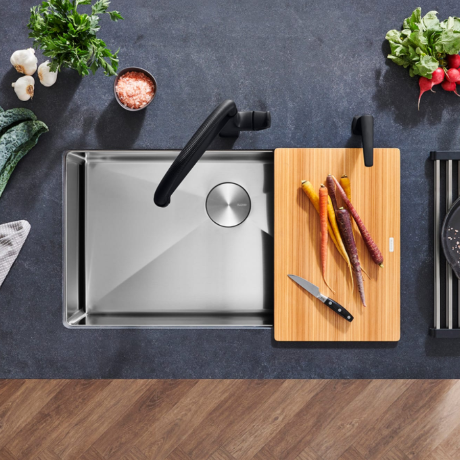 443148 - Quatrus R15 32" Super Single Bowl Undermount Stainless Steel Kitchen Sink