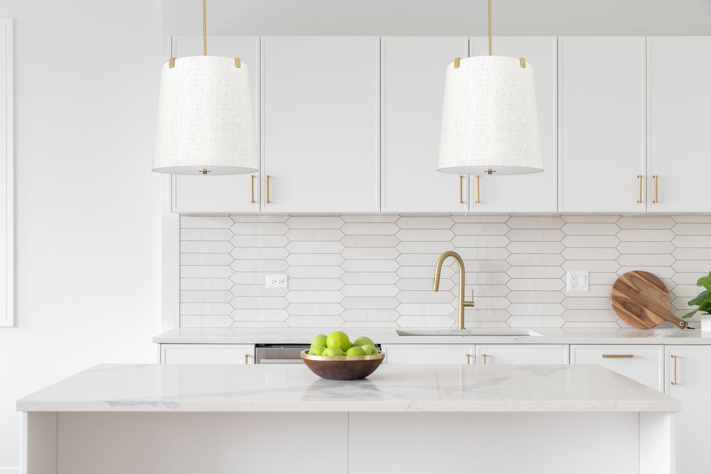 3502P18-MGLD - Weston 5 Light 18" Pendant - Modern Gold