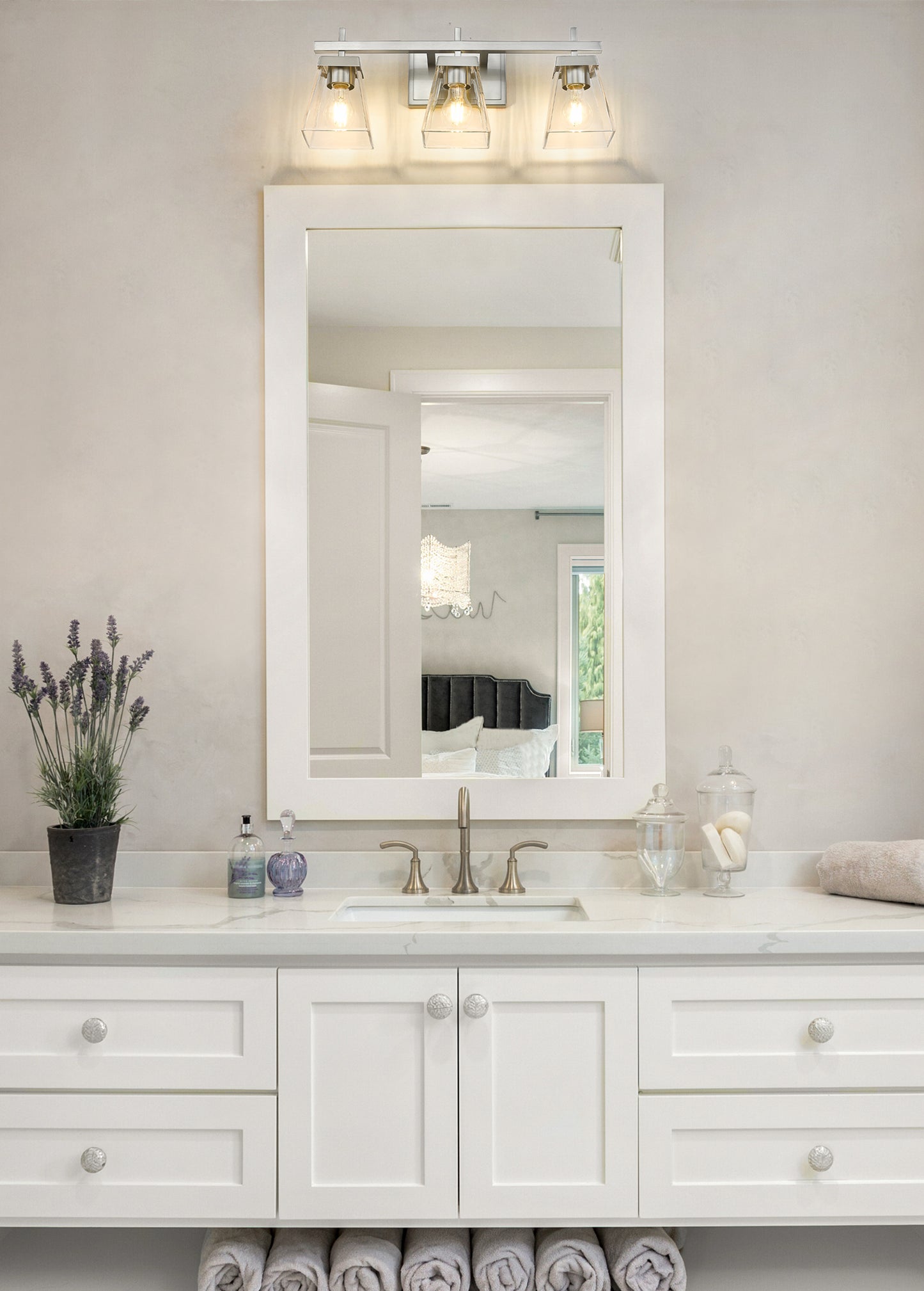819-3V-BN - Lauren 3 Light 22" Vanity - Brushed Nickel