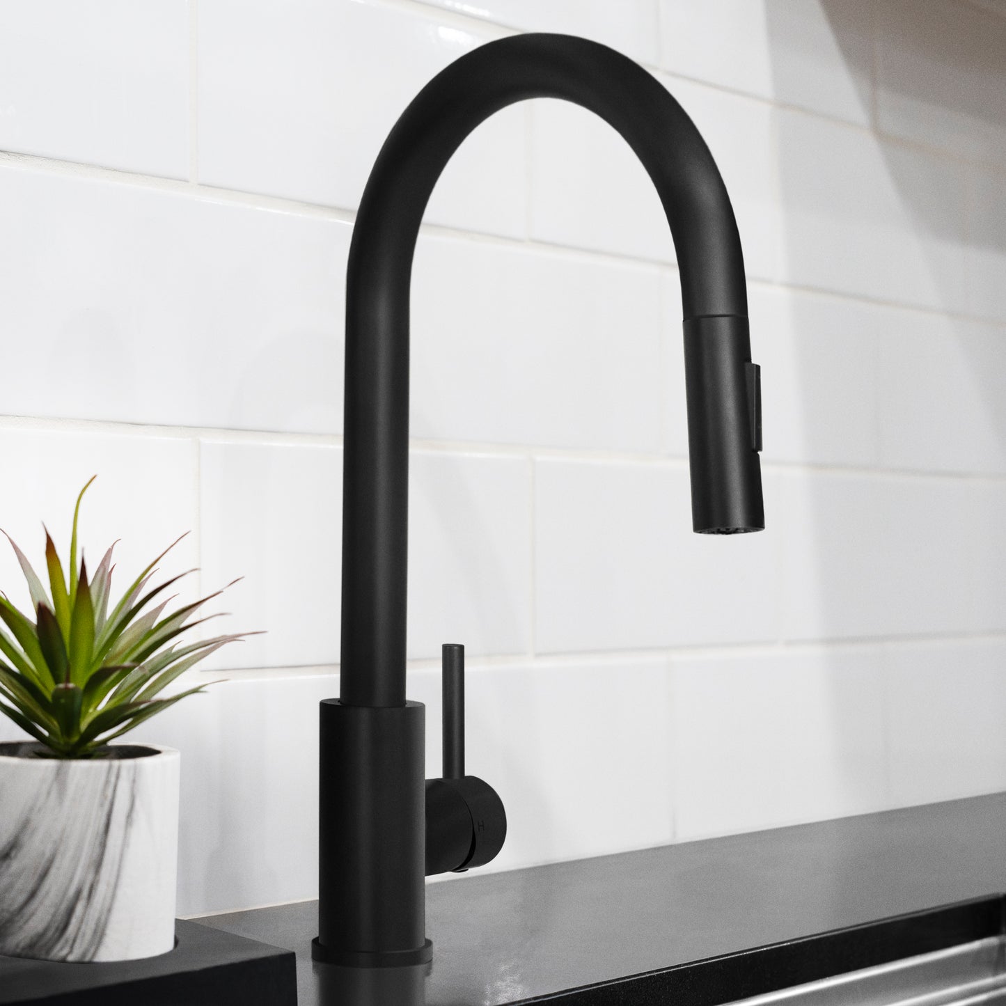RBCN1-KF-MB - Rubicon Pull Down Single Handle Kitchen Faucet in Matte Black