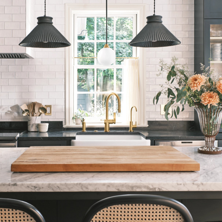 S3947BG - Modern Soap Dispenser - Brushed gold