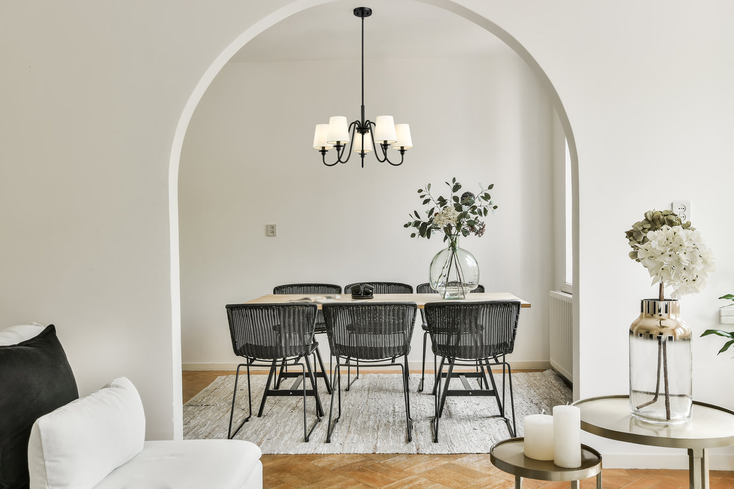 7509-5-26MB - Gianna 5 Light 26" Chandelier - Matte Black