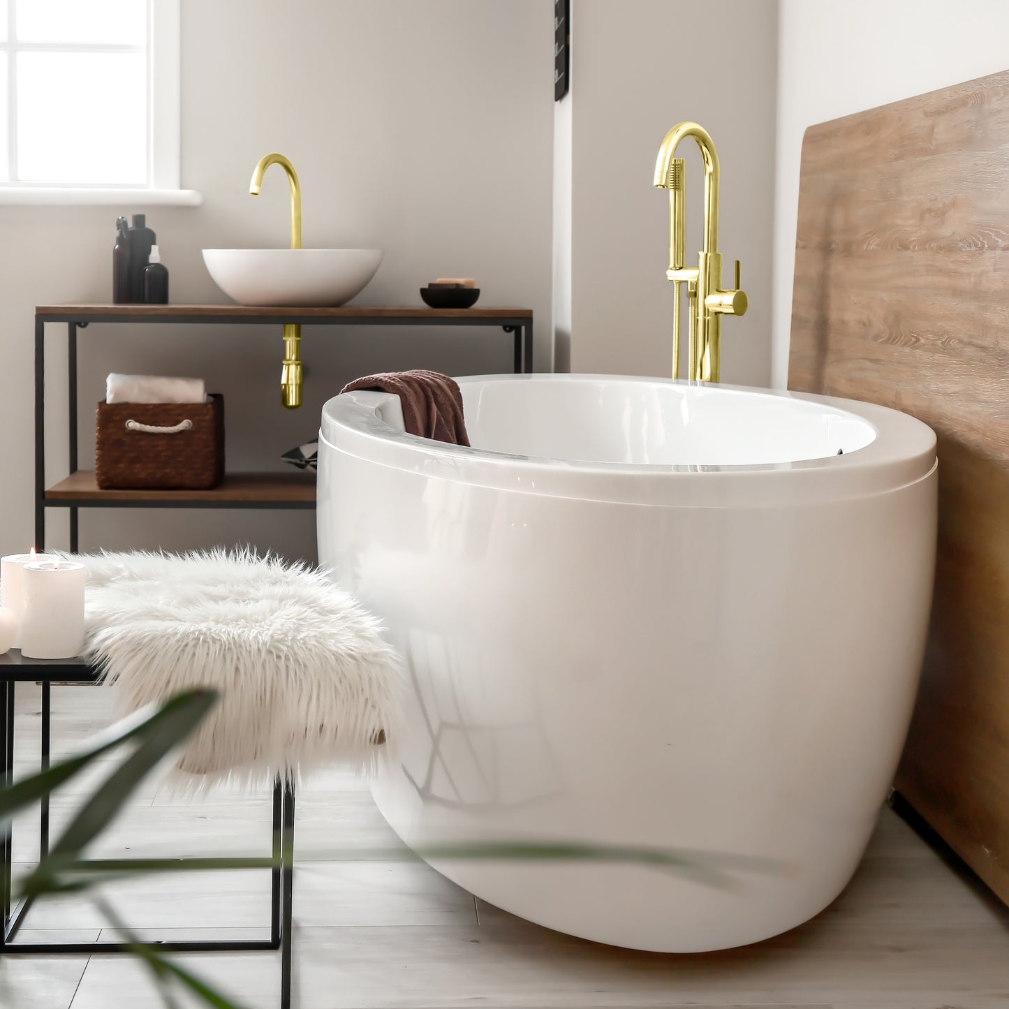 EMBY-BTF-PG - Autograph Edition Emerald Bay Bath Tub Filler in Polished Gold