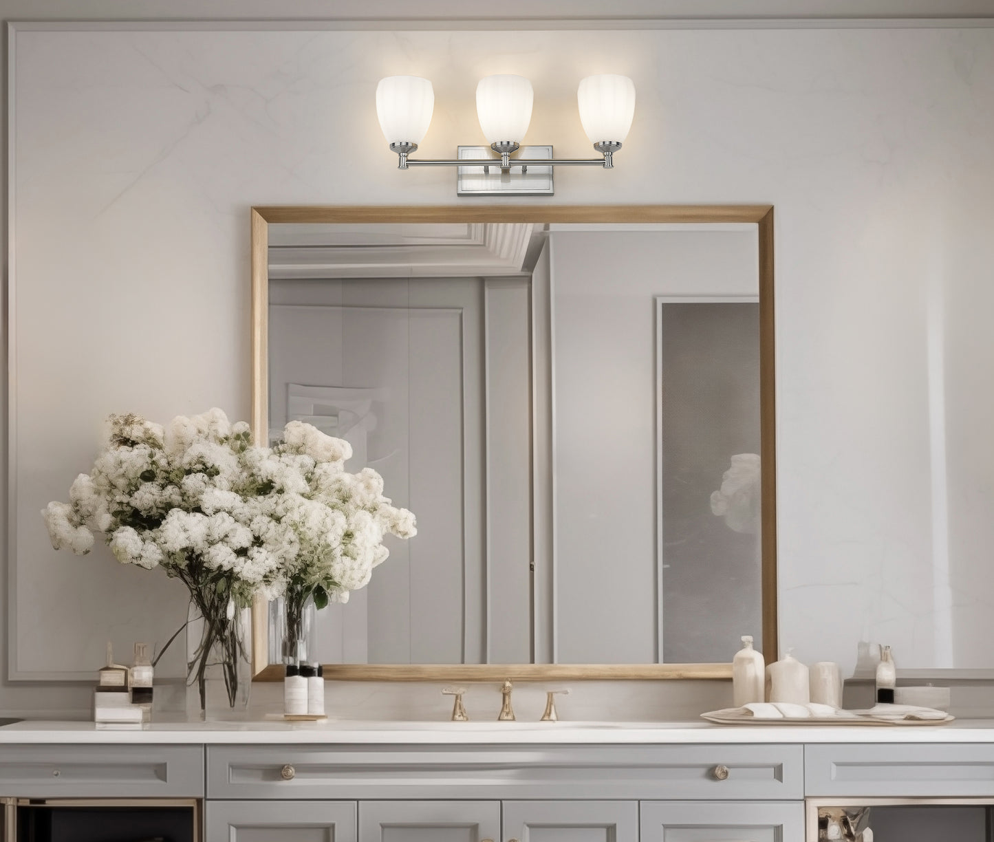 7004-3V-BN - Oren 3 Light 24" Vanity - Brushed Nickel