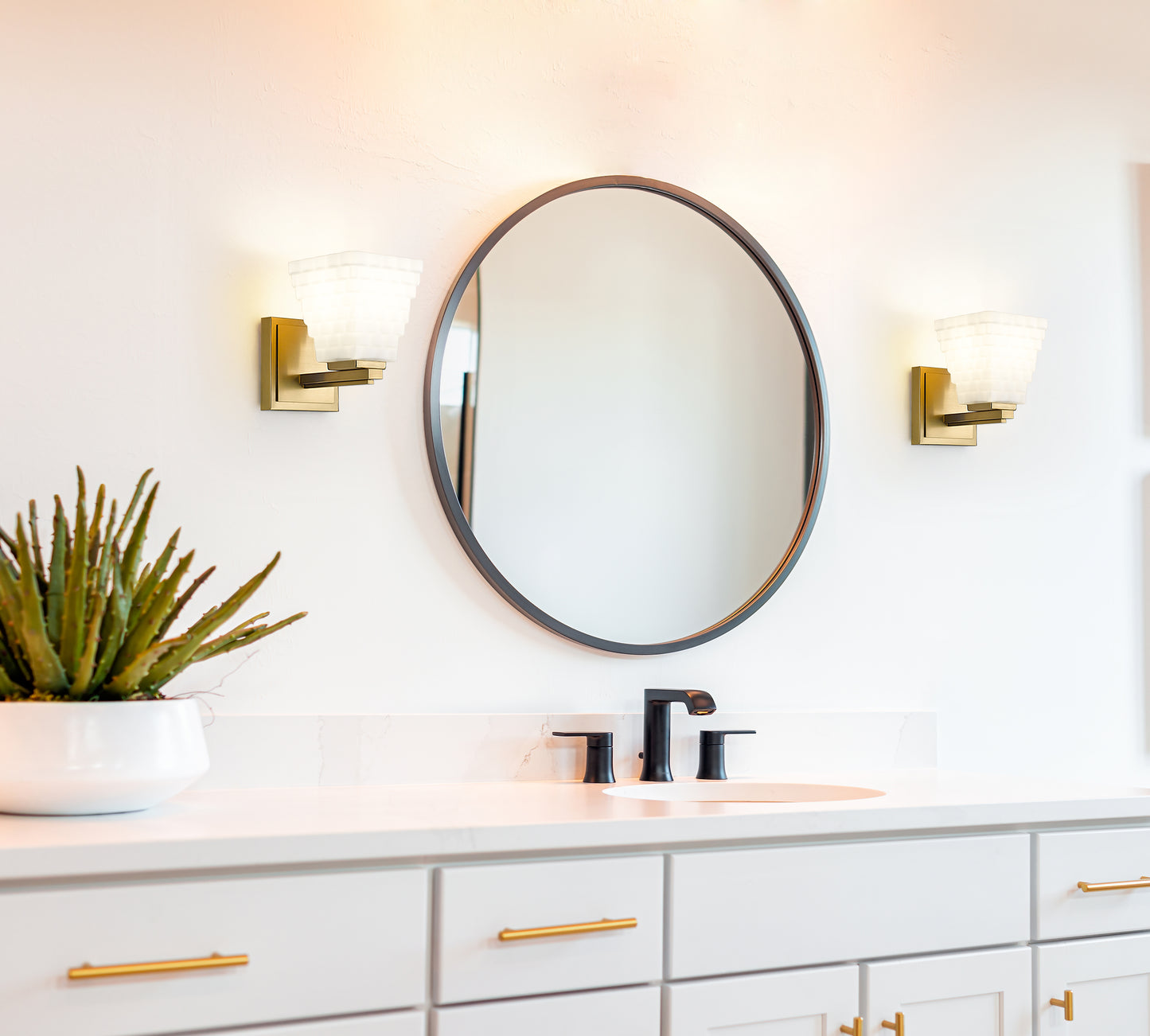 7514-1S-MGLD - Annalise 1 Light Wall 7" Sconce - Modern Gold
