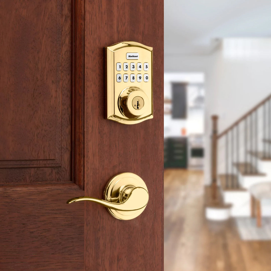 HC620TRLZW700-L03S - Connected Keypad Smart Lock Deadbolt with Z-Wave 700 - Lifetime Brass Finish