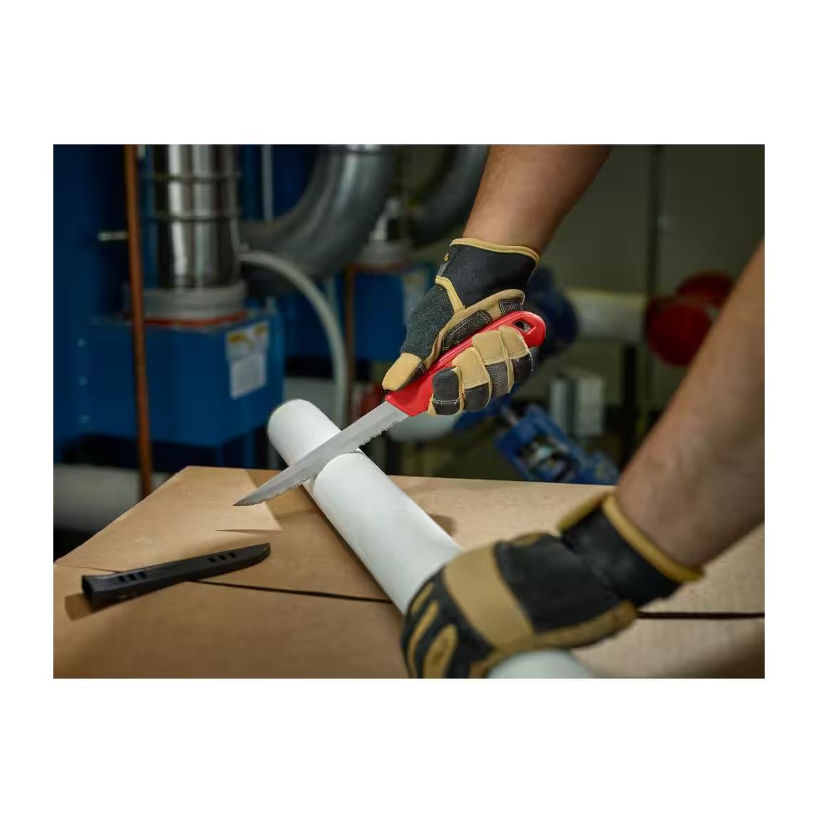 48-22-1922 - Serrated Blade Insulation Knife