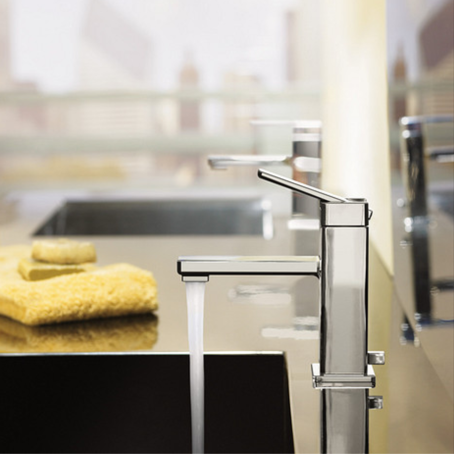 S6710 - 90 Degree One-Handle Low Arc Bathroom Faucet - Chrome