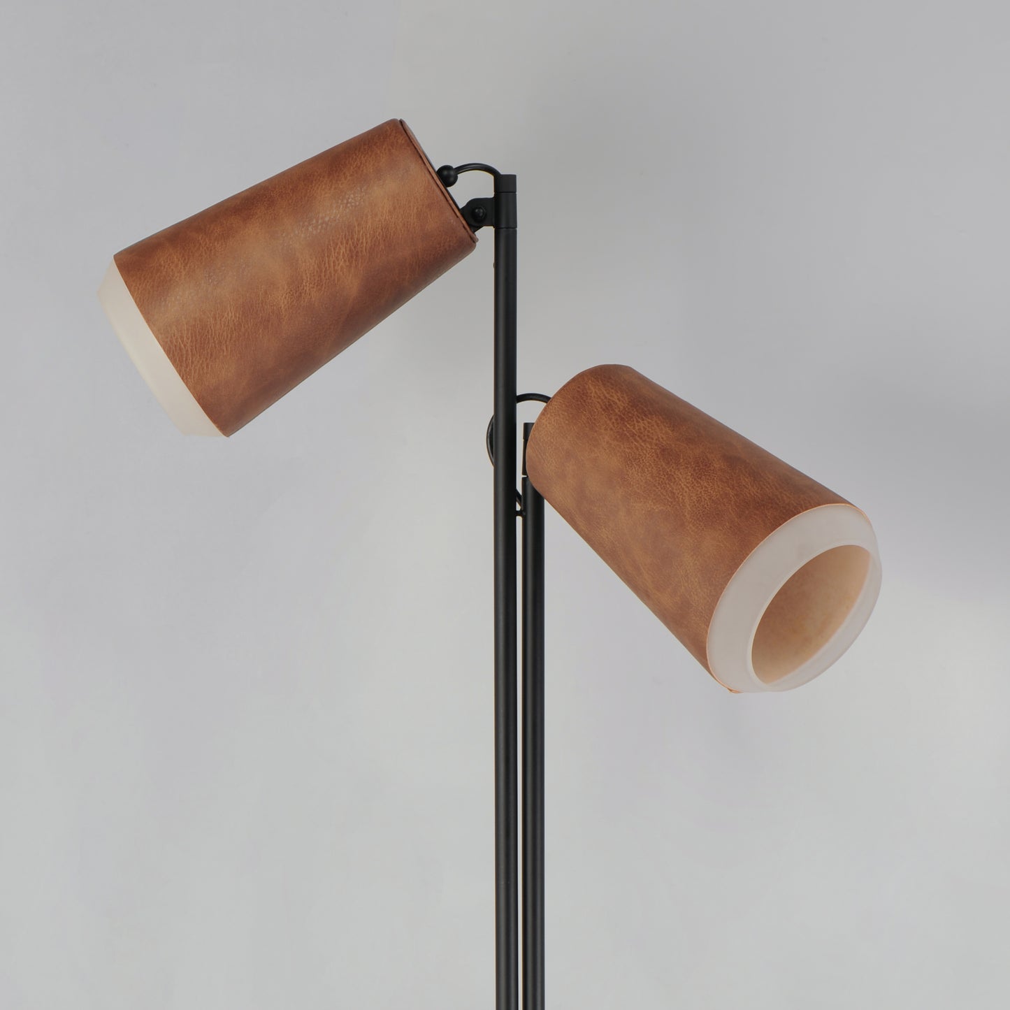 10099WWDTN - Scout 8" Floor Lamp - Weathered Wood / Tan Leather