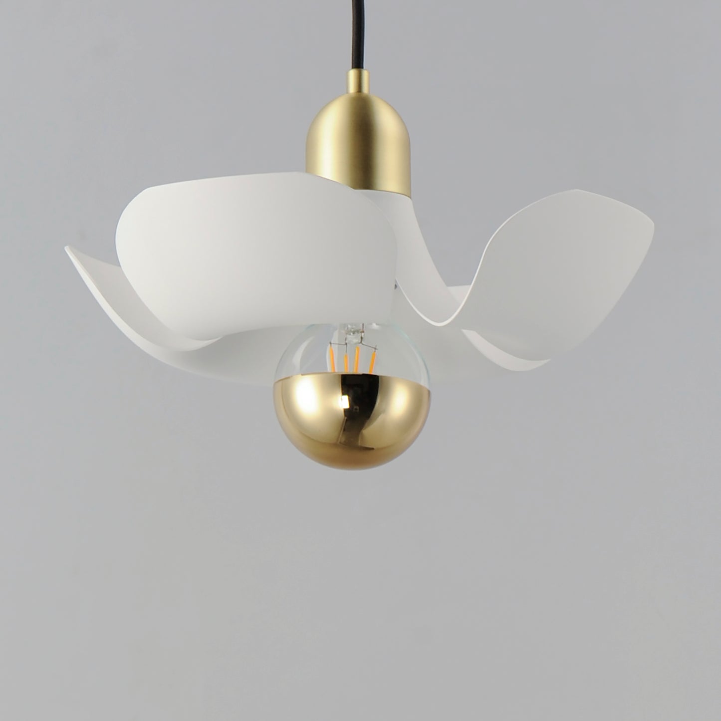 11391WTSBR - 1 Light Poppy 12" Pendant - White/Satin Brass