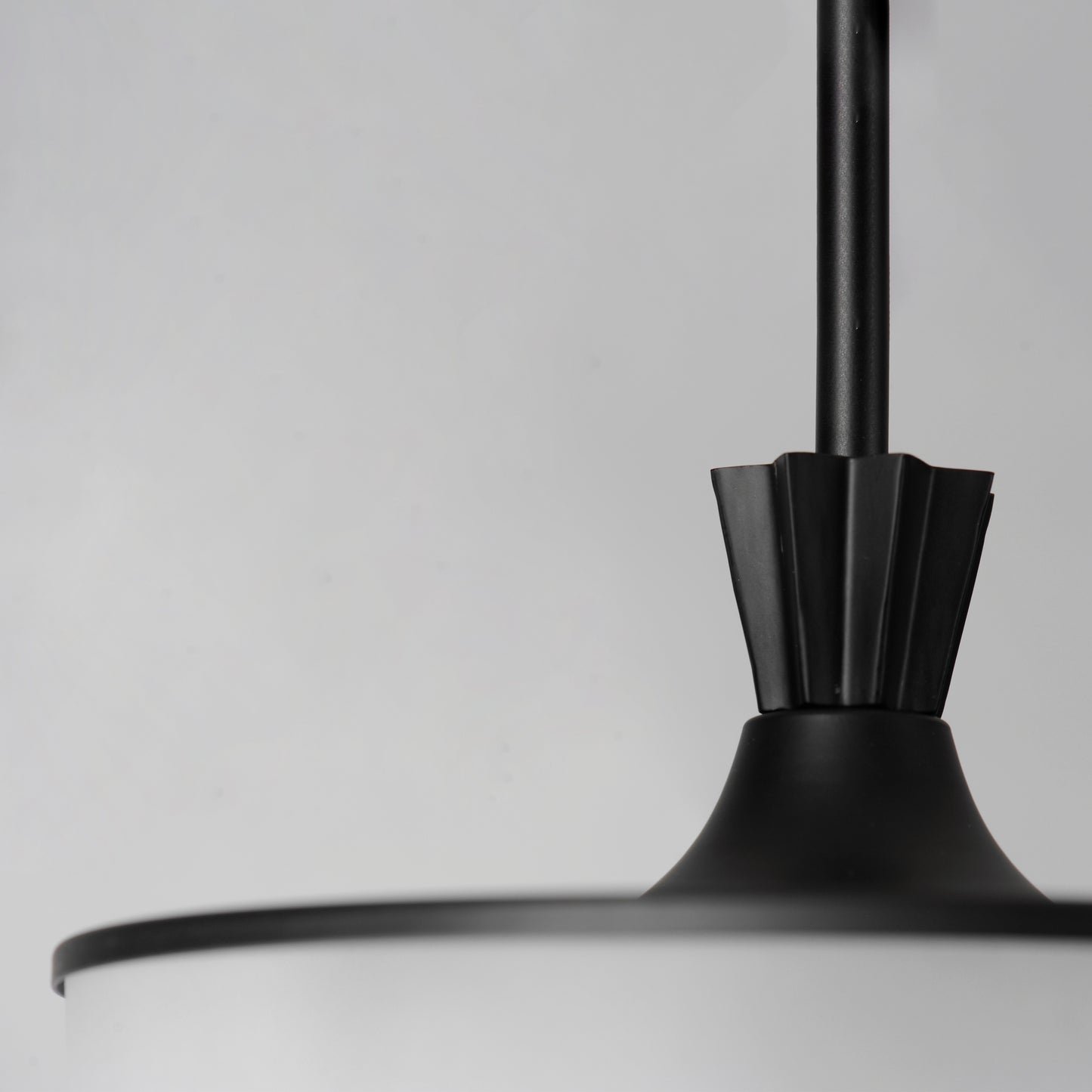12443CLFTBK - 3 Light Copacabana 9.5" Pendant - Black