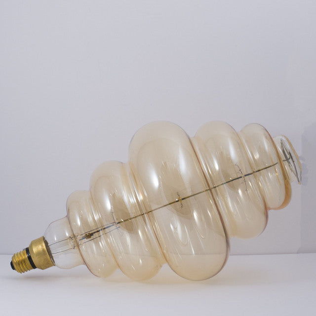137601 - Nostalgic Bee Hive Shaped Light Bulb - 60 Watt