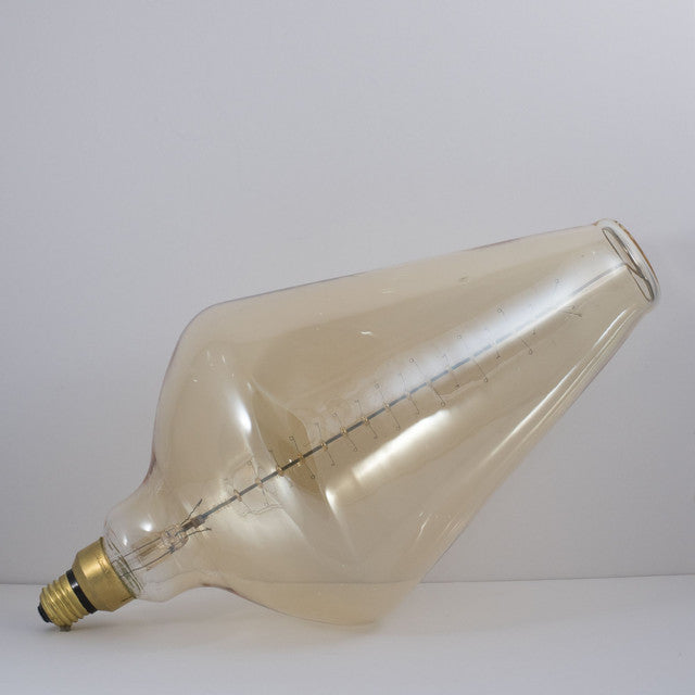 137701 - Nostalgic Diamond Shaped Light Bulb - 60 Watt