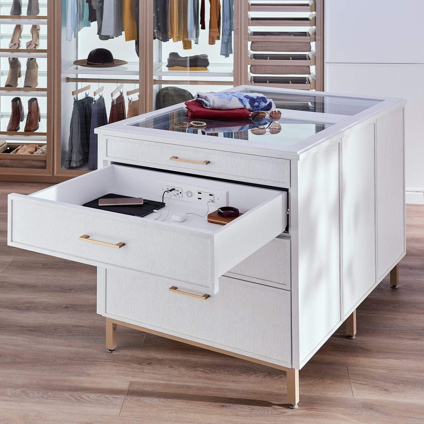 Blade In-Drawer Outlet (2) 15 Amp AC Outlets with (2) USB-C Ports