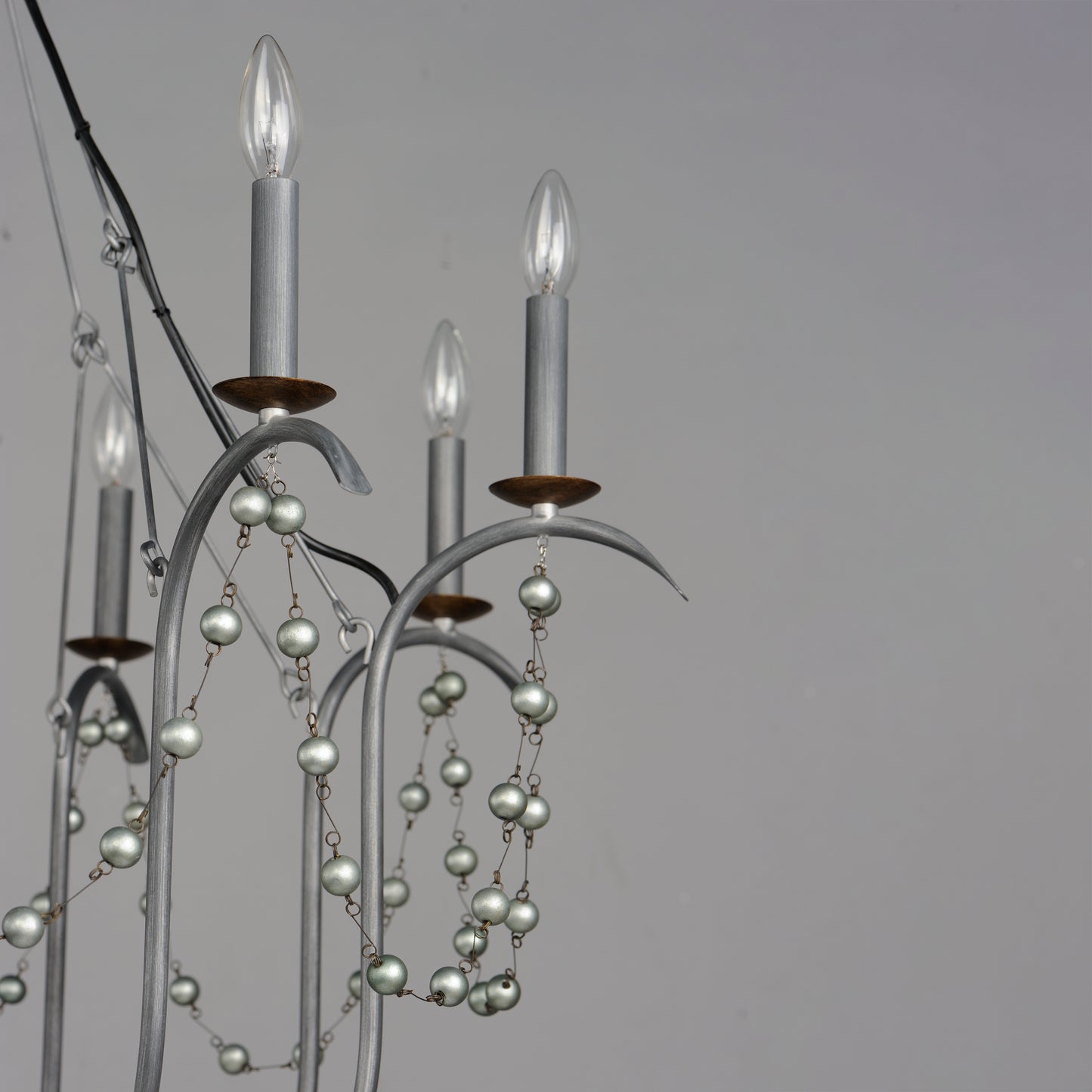 20488GN - 8 Light Formosa 32" Chandelier - Golden Noir