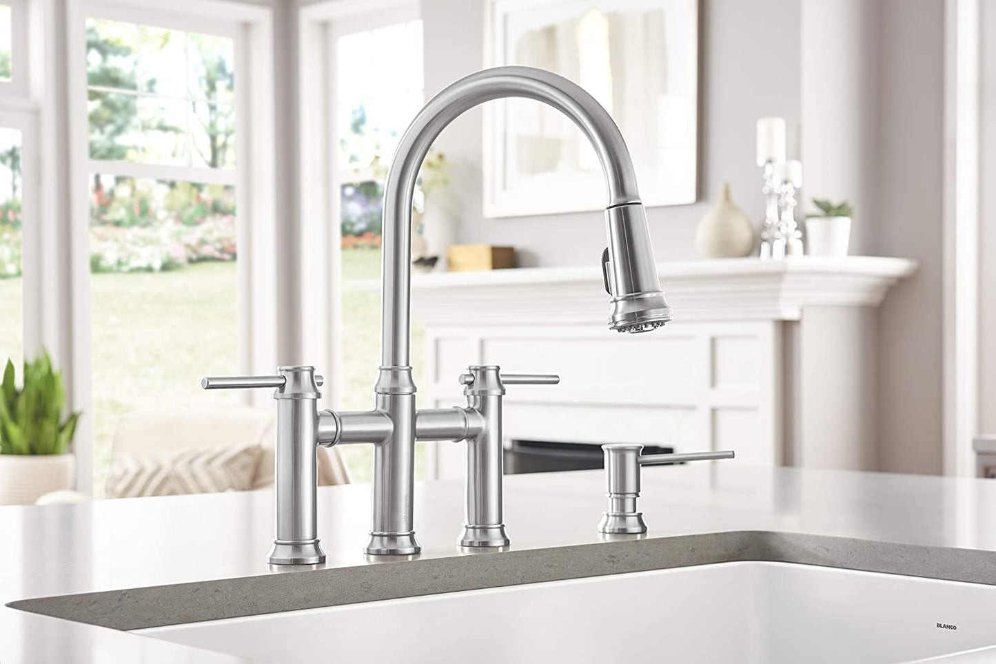 Blanco 442505 Empressa 1.5 GPM Pull-Down Dual Spray Bridge Kitchen Faucet in Stainless
