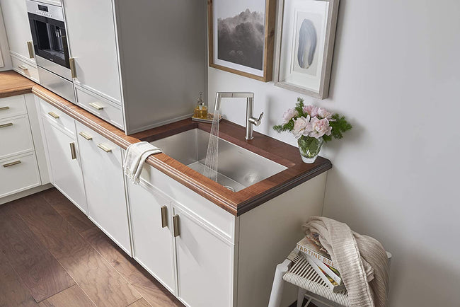 Quatrus R0 Super Single Bowl, 9.00 x 18.00 x 32.00 inches, stainless steel