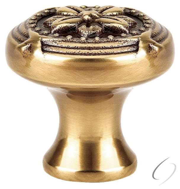 Ribbon & Reed Cabinet Knob